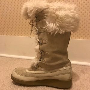 Aldo furry winter boots